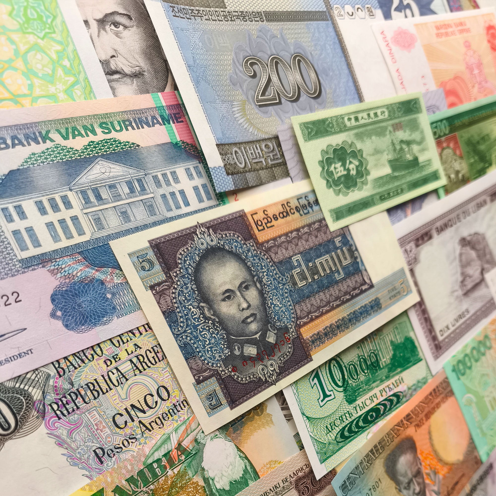 Collection of 100 authentic banknotes from around the world