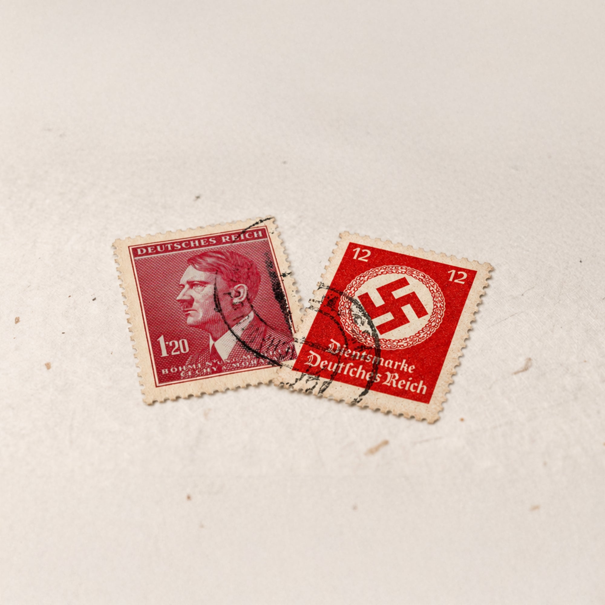 12 monedas y 2 sellos auténticas de la Segunda Guerra Mundial - El Tercer Reich | Certificados